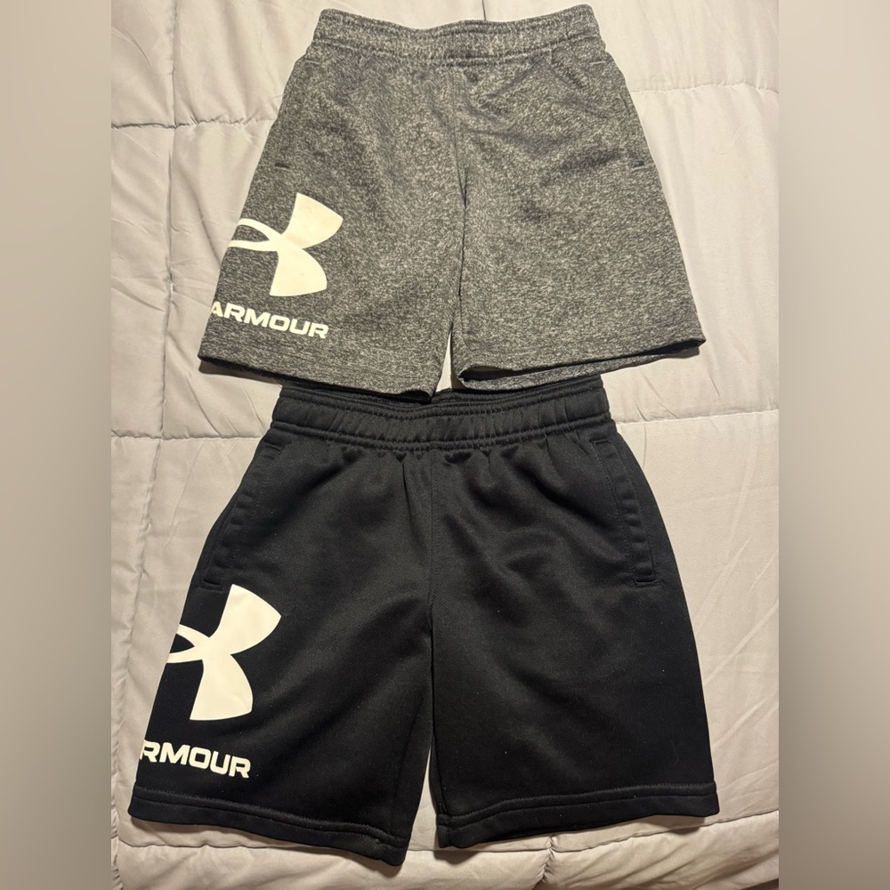 Under Armour Kids' Black and Gray Shorts Set